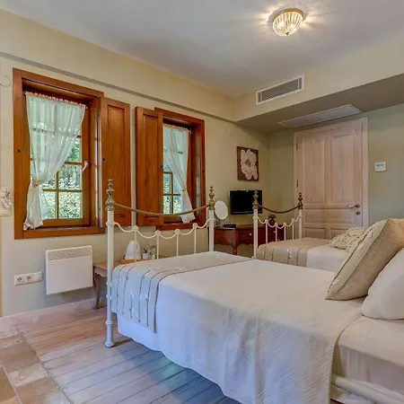 Kapari - Special Category Hotel 4*