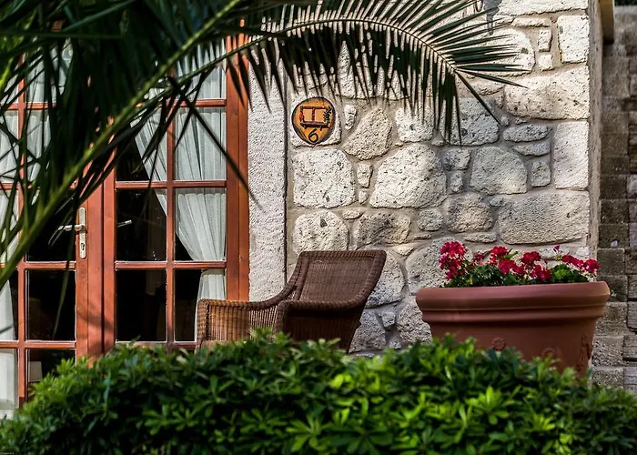 Hotel Kapari - Special Category 4*