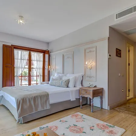 Kapari - Special Category Hotel Alaçatı