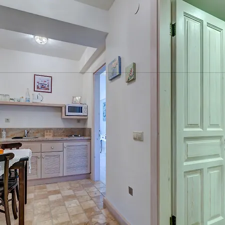 Kapari - Special Category Otel