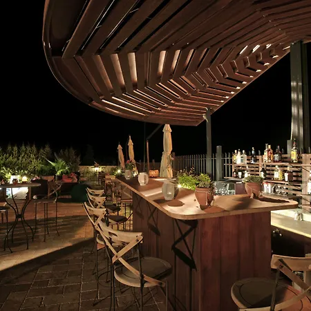 Kapari - Special Category ホテル 4*