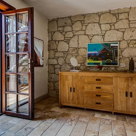 ホテル Kapari - Special Category 4*