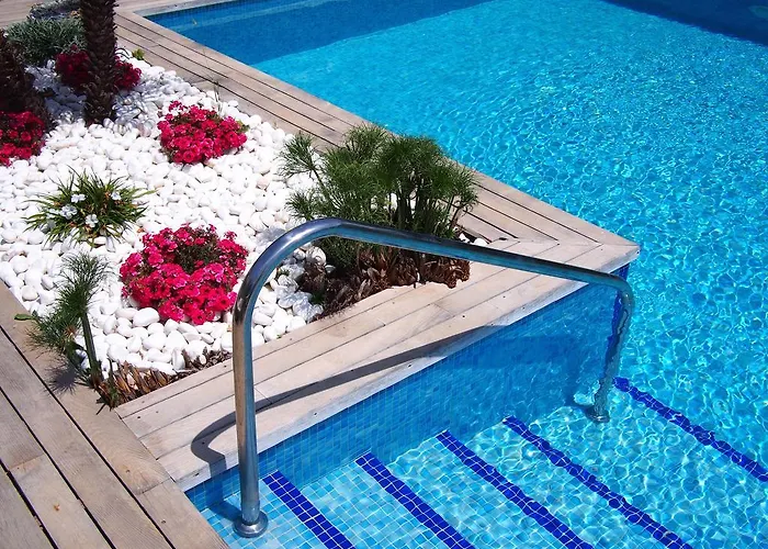 Kapari - Special Category Otel Alaçatı