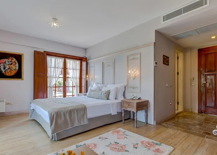 Kapari - Special Category Otel Alaçatı