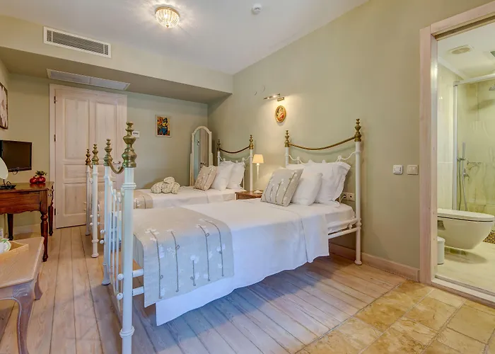 Kapari - Special Category Otel Alaçatı