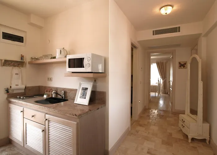 Kapari - Special Category Otel Alaçatı