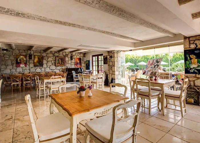 Kapari - Special Category Hotel 4*