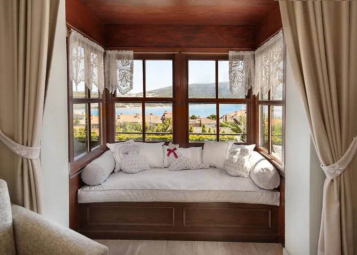 Otel Kapari - Special Category Alaçatı