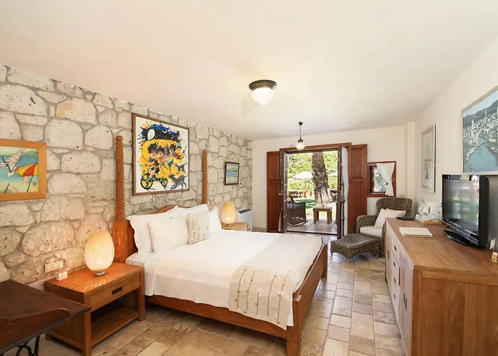 Hotel Kapari - Special Category 4*